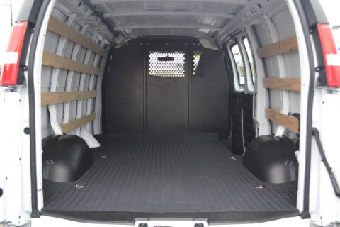 2024 GMC Savana 2500