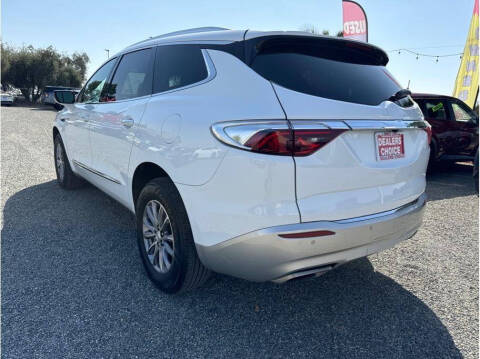 2022 Buick Enclave Essence