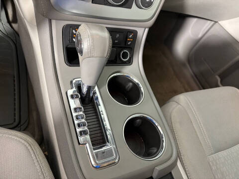 2016 GMC Acadia SLE-2