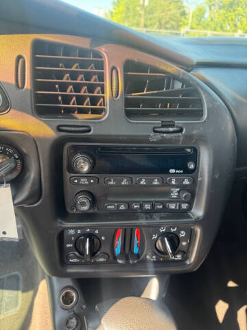 2003 Chevrolet Monte Carlo LS