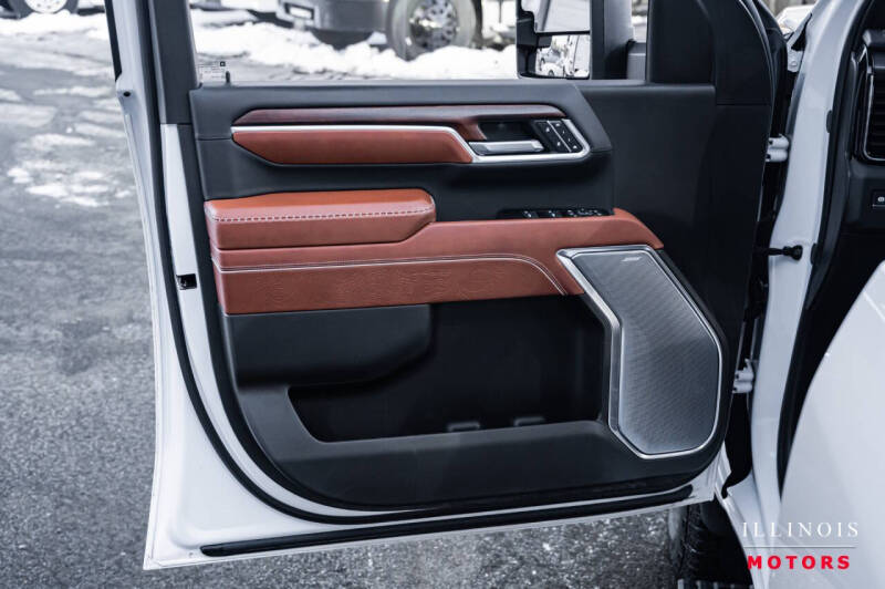 2025 GMC Sierra 3500HD