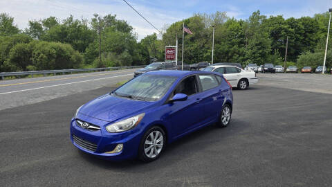 2012 Hyundai Accent SE