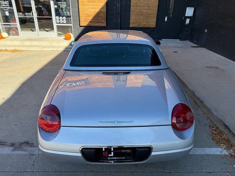 2004 Ford Thunderbird Deluxe