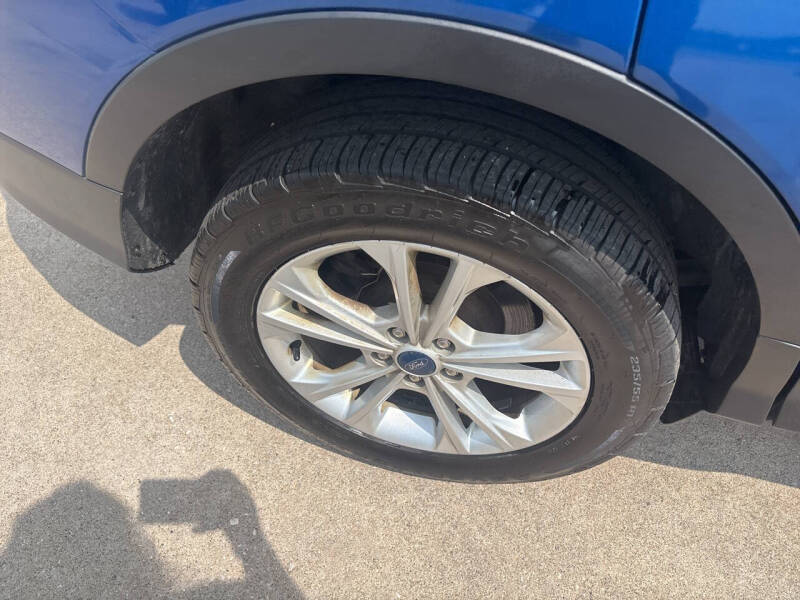 2019 Ford Escape SE
