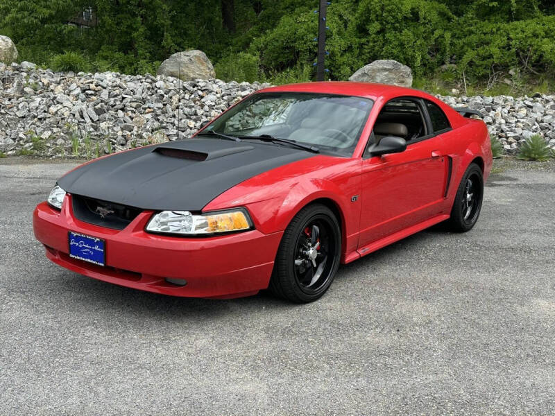 2002 Ford Mustang GT Deluxe