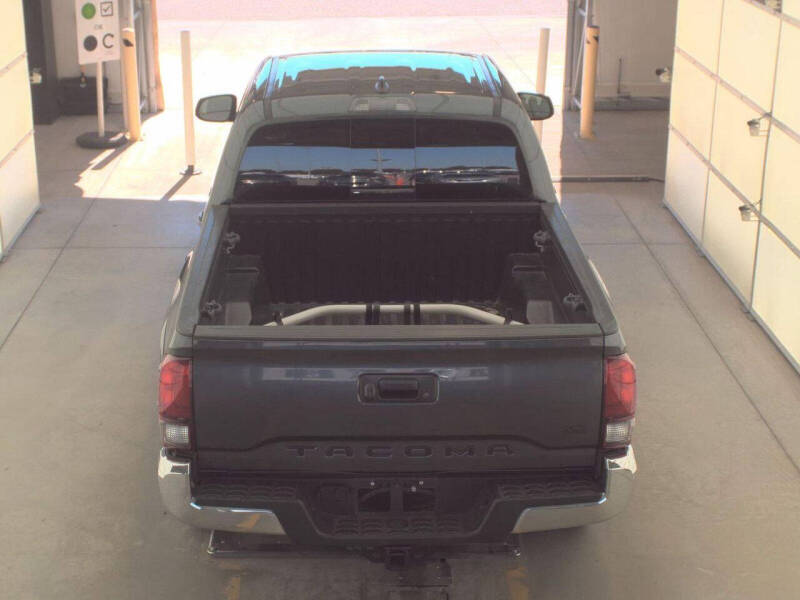 2022 Toyota Tacoma SR5 V6