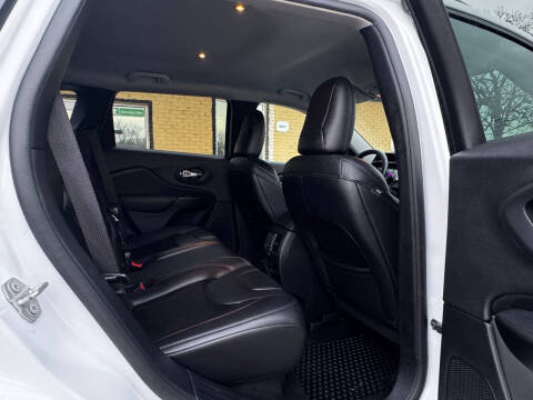 2020 Jeep Cherokee Trailhawk