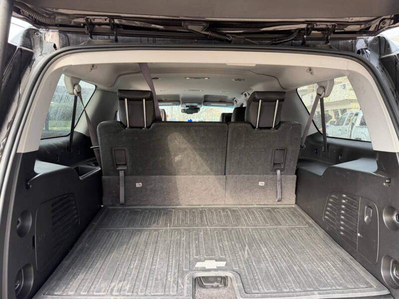 2016 Chevrolet Suburban LT