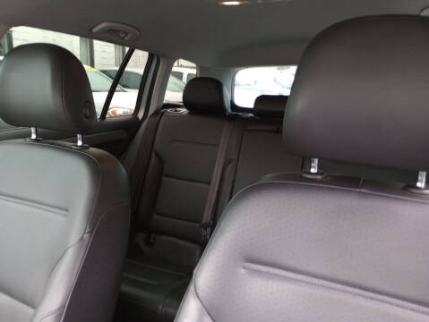 2015 Volkswagen Golf SportWagen TDI S