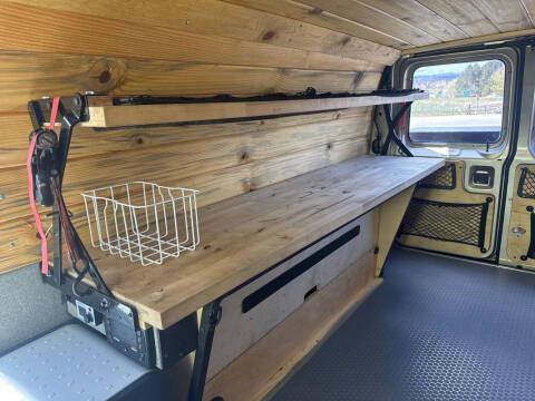2000 Ford E-350 SD