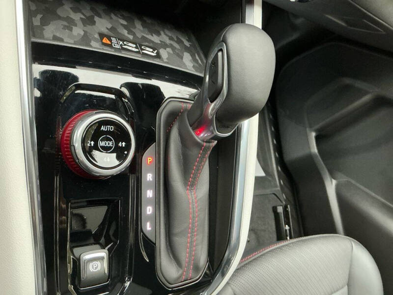 2024 GMC Canyon AT4X