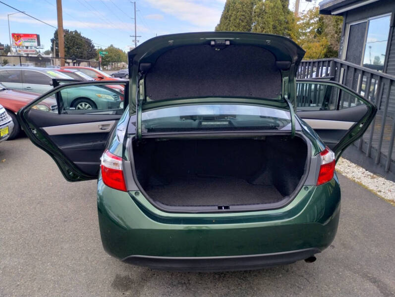 2016 Toyota Corolla LE