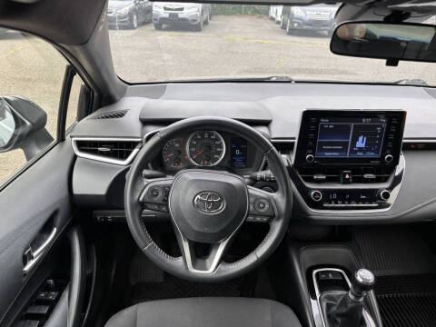 2022 Toyota Corolla Hatchback SE