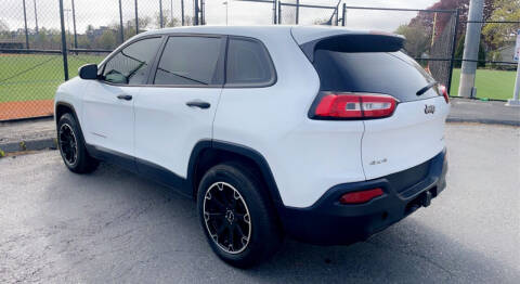 2014 Jeep Cherokee Sport