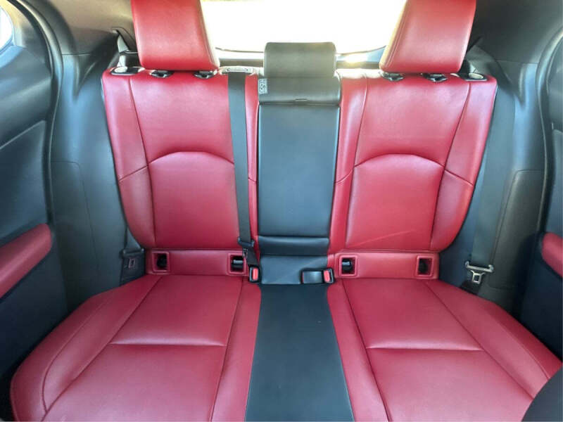 2019 Lexus UX 250h F SPORT