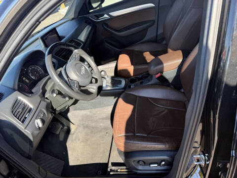 2016 Audi Q3 2.0T quattro Premium Plus