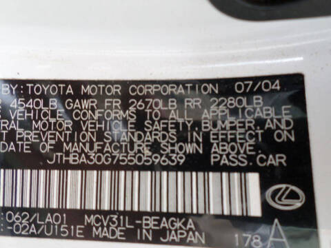 2005 Lexus ES 330