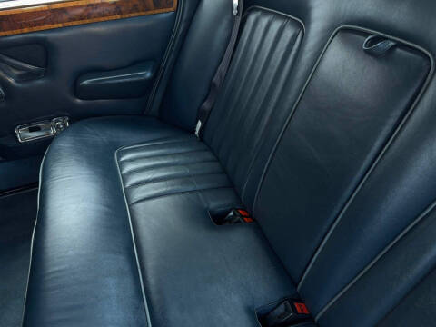 1975 Rolls-Royce Silver Shadow