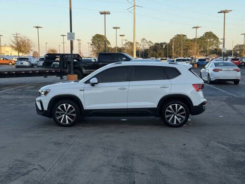 2023 Volkswagen Taos SE