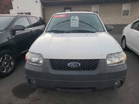 2005 Ford Escape for sale at Dirt Cheap Cars in Shamokin PA