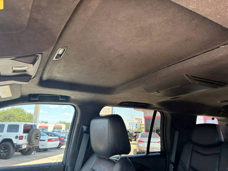 2018 Cadillac Escalade Platinum