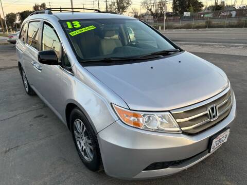 2013 Honda Odyssey for sale at Bloom Auto Sales in Escondido CA