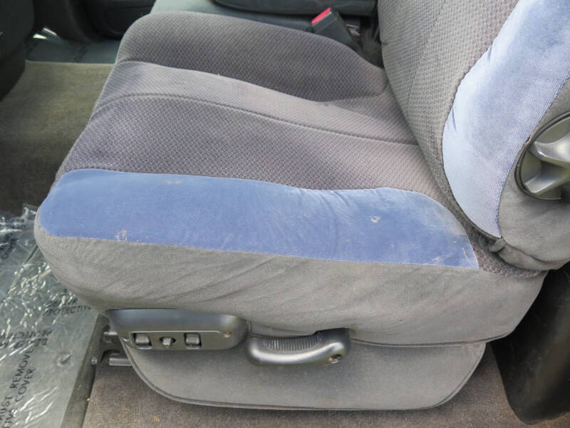 2004 Dodge Ram 1500 SLT