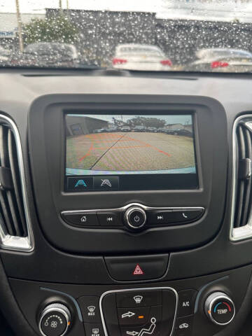 2017 Chevrolet Malibu LT