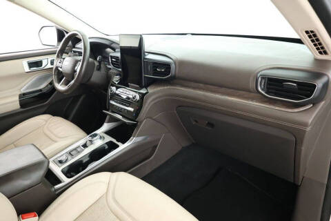 2022 Ford Explorer Platinum