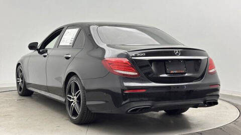 2019 Mercedes-Benz E-Class E 300