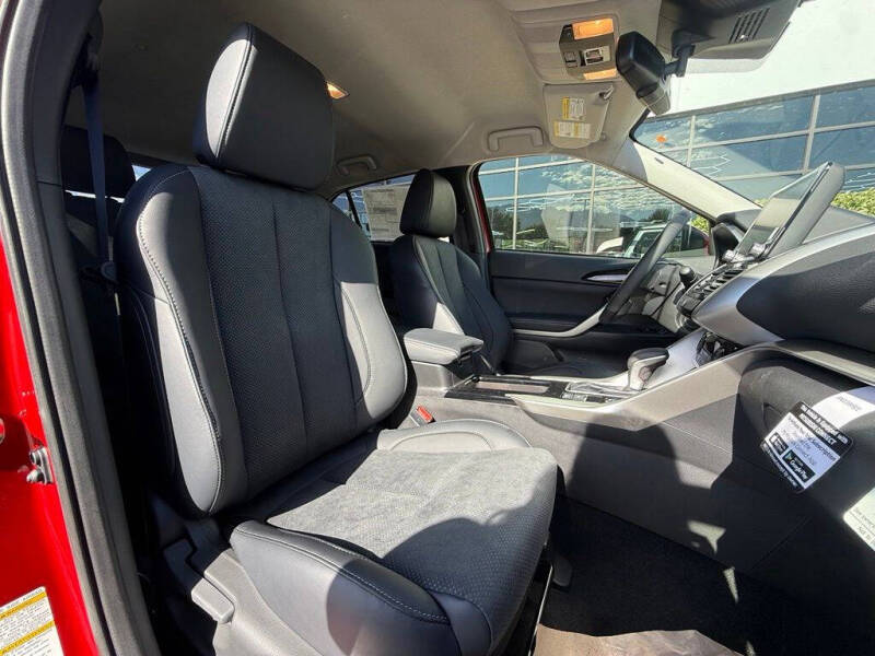 2026 Mitsubishi Eclipse Cross SE