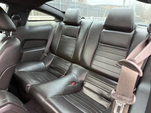 2011 Ford Mustang V6 Premium