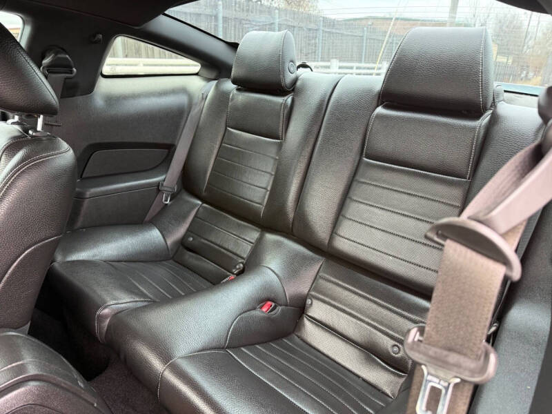 2011 Ford Mustang V6 Premium