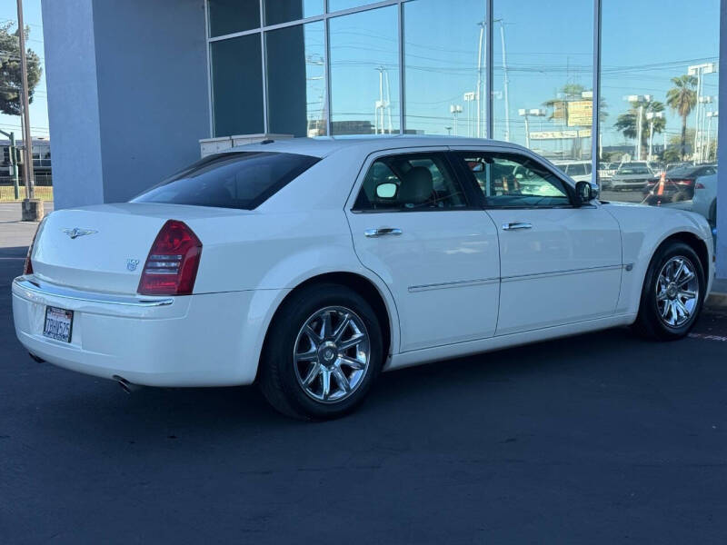 2006 Chrysler 300 C