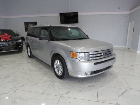 2009 Ford Flex for sale at Dealer One Auto Credit in Oklahoma City OK
