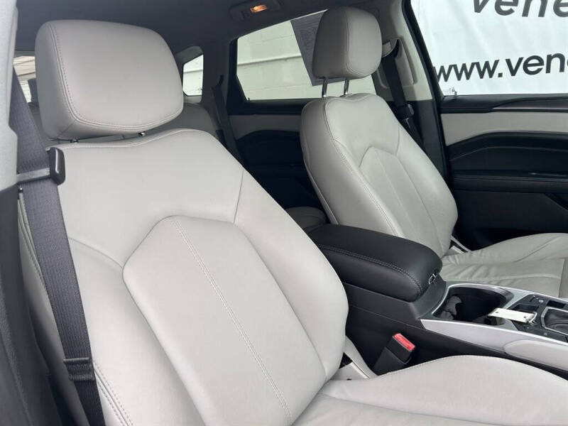 2015 Cadillac SRX
