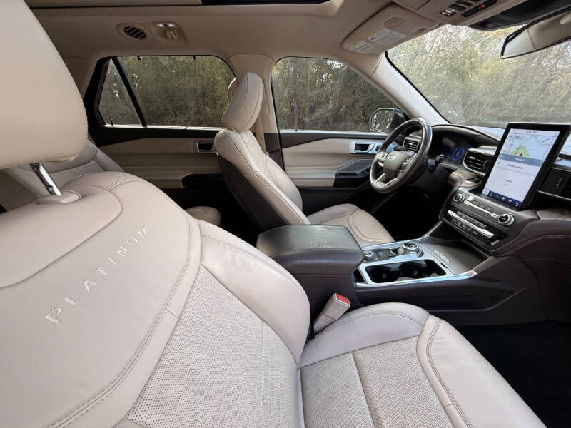 2020 Ford Explorer Platinum