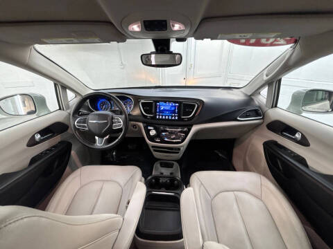 2017 Chrysler Pacifica