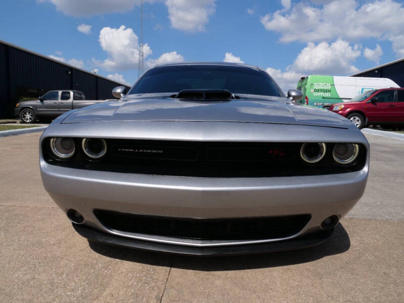 2015 Dodge Challenger R/T Scat Pack Shaker