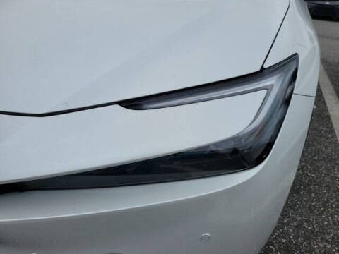 2023 Toyota Prius LE