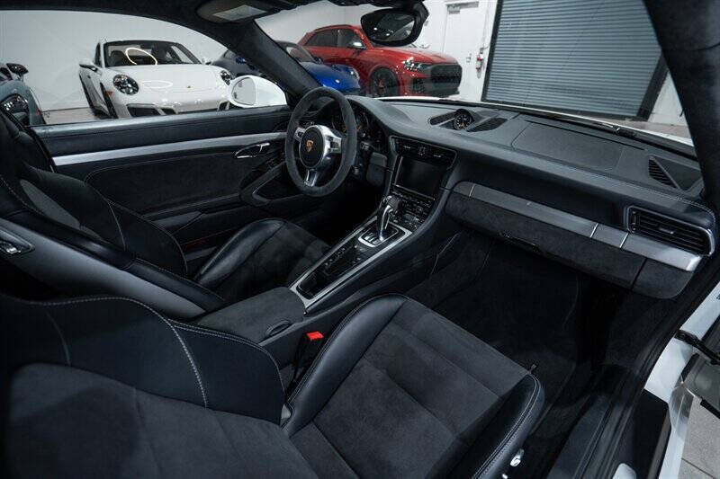 2015 Porsche 911 GT3