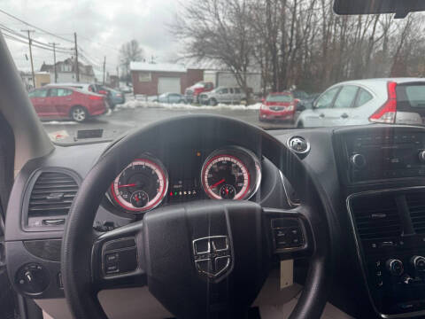 2014 Dodge Grand Caravan SE