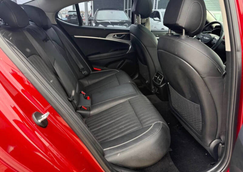 2020 Genesis G70 2.0T