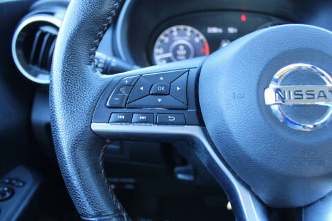 2021 Nissan Kicks SR