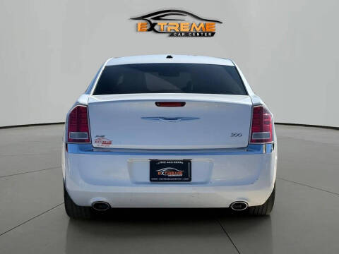 2013 Chrysler 300