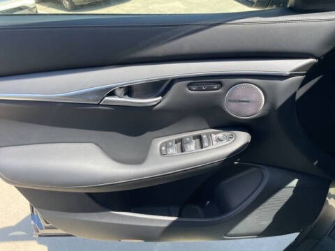 2025 Infiniti QX50 Luxe