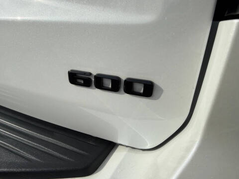 2023 Cadillac Escalade ESV Sport Platinum