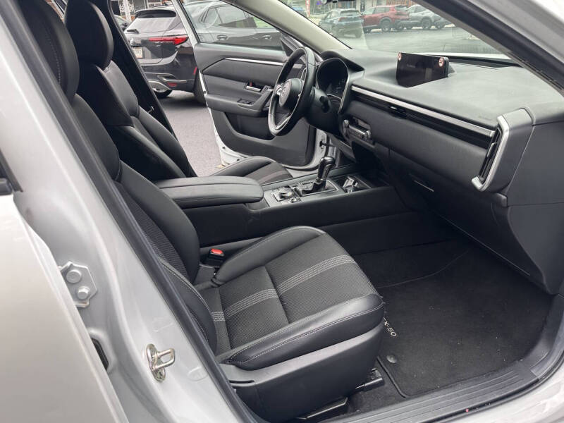 2024 Mazda CX-50 2.5 S Preferred