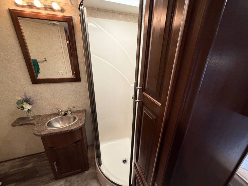 2015 Forest River Georgetown 335DS