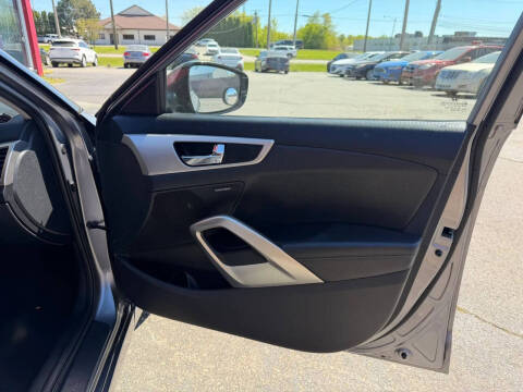 2012 Hyundai Veloster